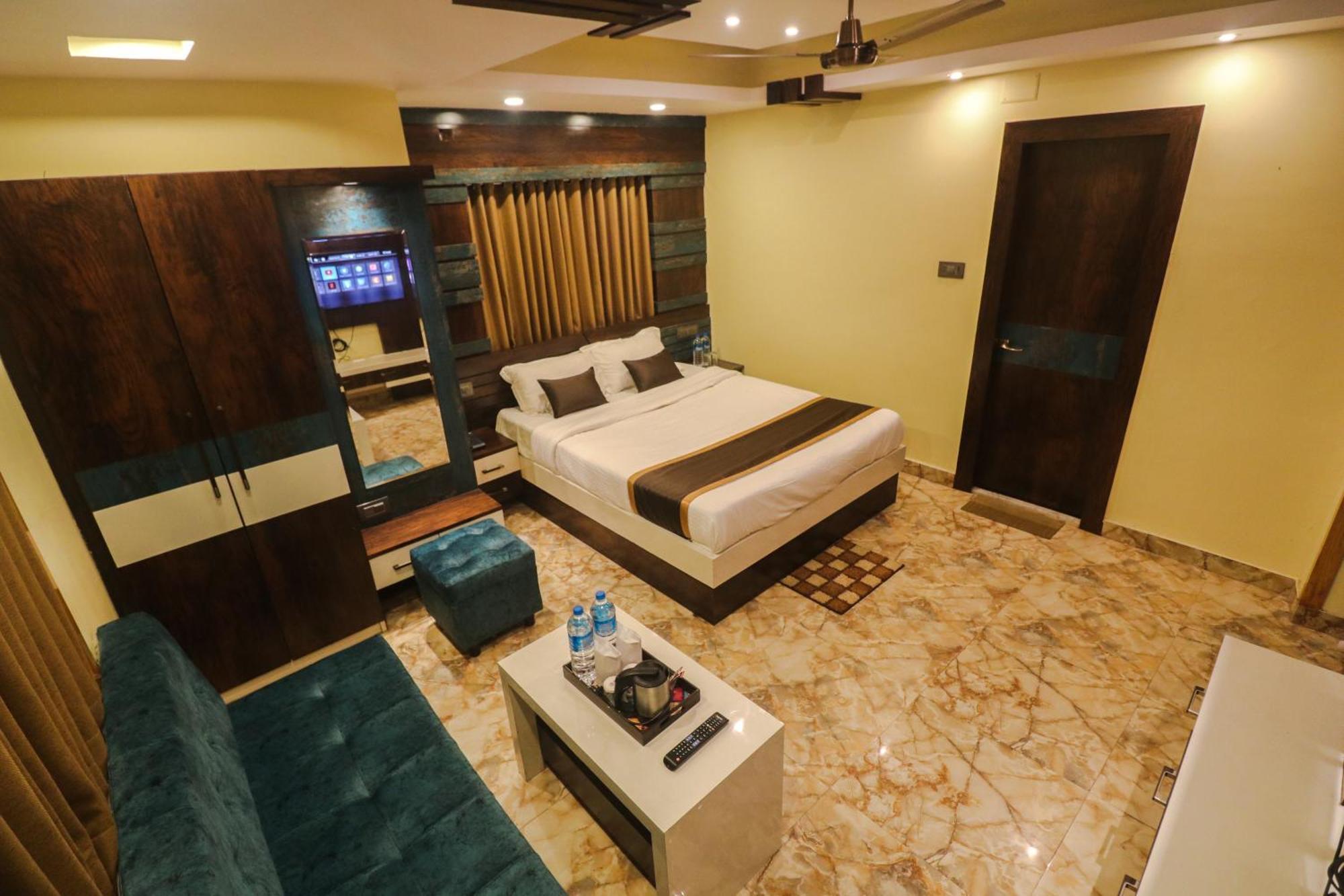 Hotel Mohar Residency à Calcutta Extérieur photo