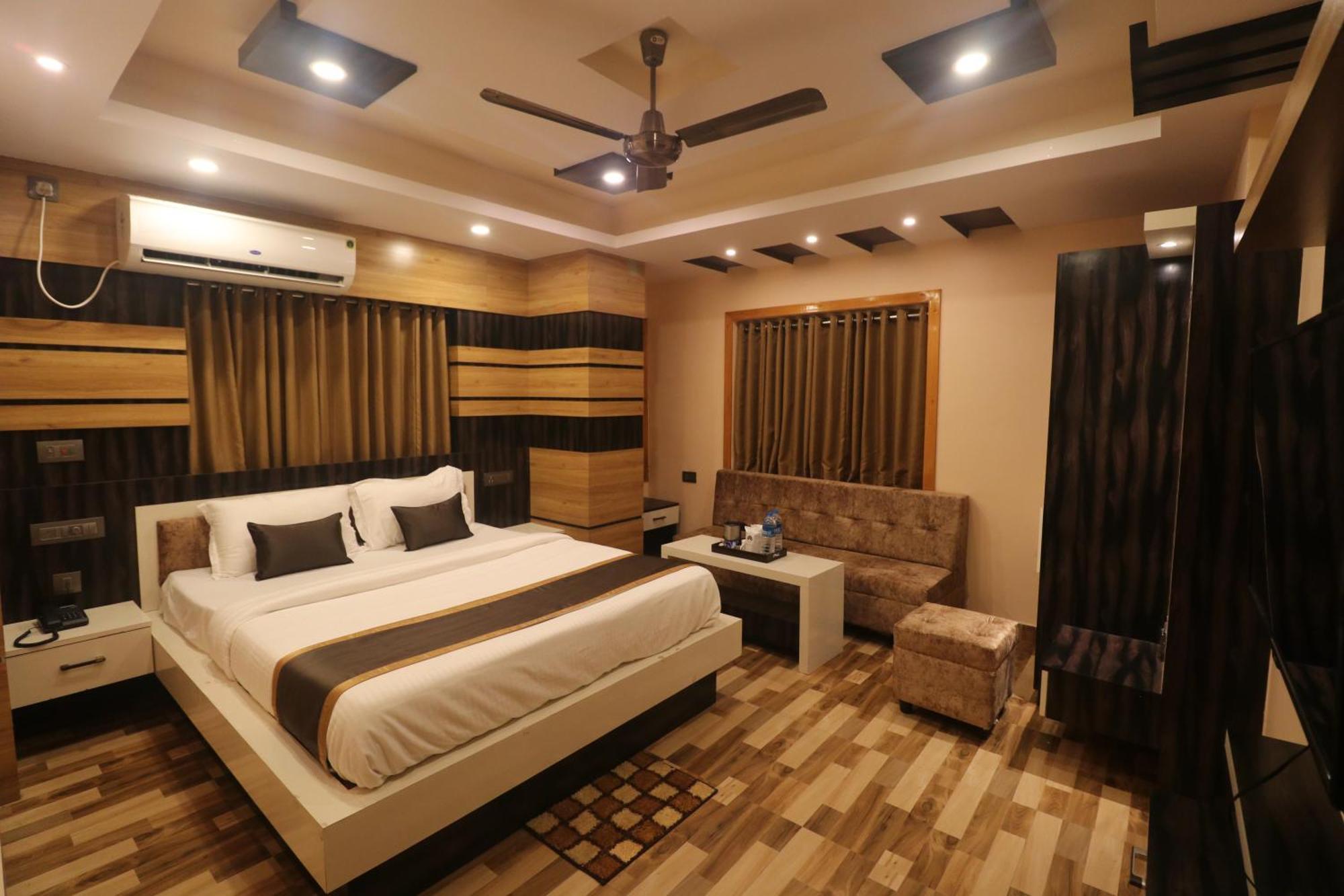 Hotel Mohar Residency à Calcutta Extérieur photo