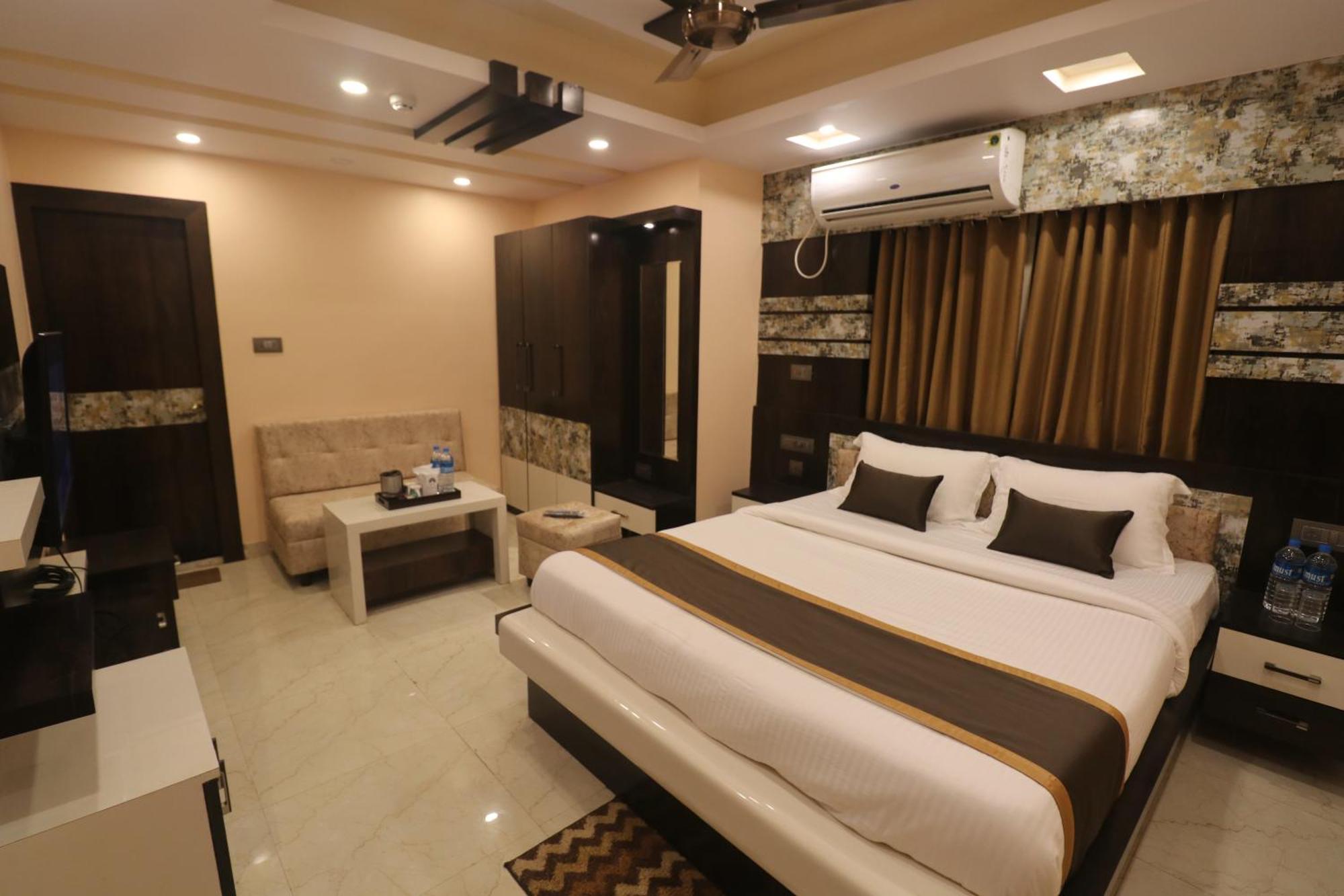 Hotel Mohar Residency à Calcutta Extérieur photo