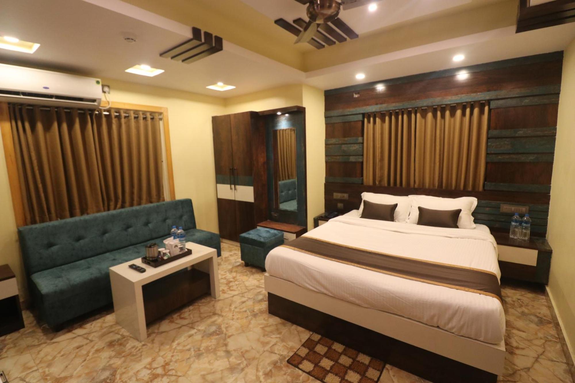 Hotel Mohar Residency à Calcutta Extérieur photo